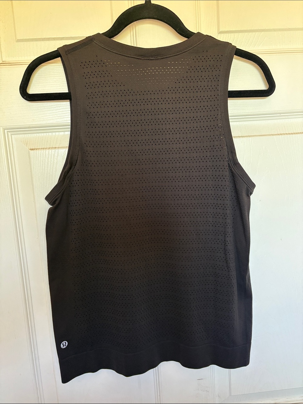 Lululemon Perforated Sleeveless Tank - Charcoal - Picture 2 of 3